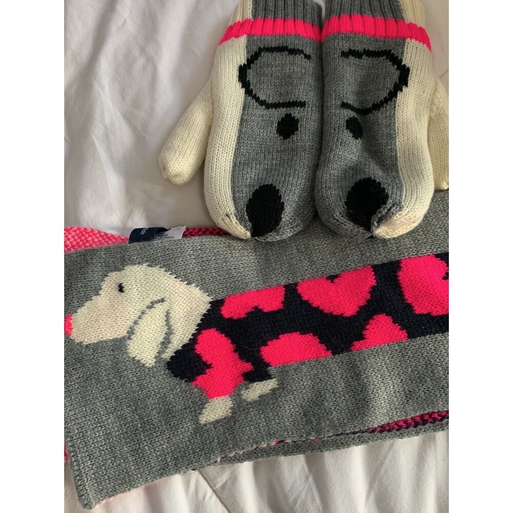 Gap scarf/mittens size M